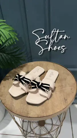 Mending co sekarang sebelum harganya naik 🫣 #sandalkekinian #belilokal #sandalwanita #tiktokviral 