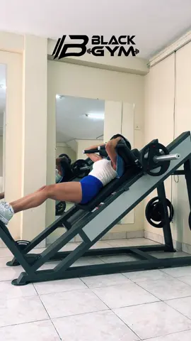 Rutina de pierna completa!!  A falta de tiempo no queda más está rutina!! #rutinadepiernas #gym  #portoviejo #gymmotivation🏋️‍♀️ 