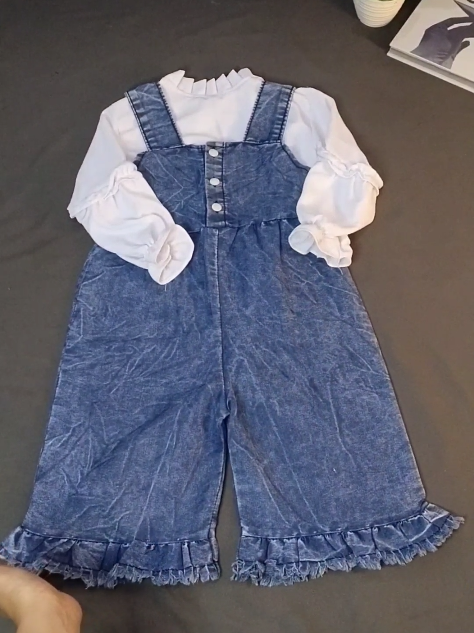 rekomendasi overall jeans untuk anak perempuan#overall #overallanak #overalljeansanak #overalljeans 