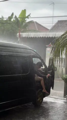#sewahiacemojokerto #fyp #mojokerto #4u #sewamobilmojokerto #drivermuda 