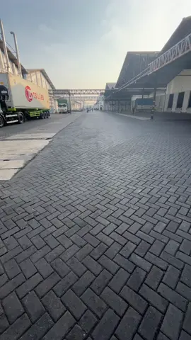 Ora wani kemaki ,soale aku mung kuli cah 🙏 😇#ptsiantartoptbk#sidoarjo #fy #fyp #berandatiktok 