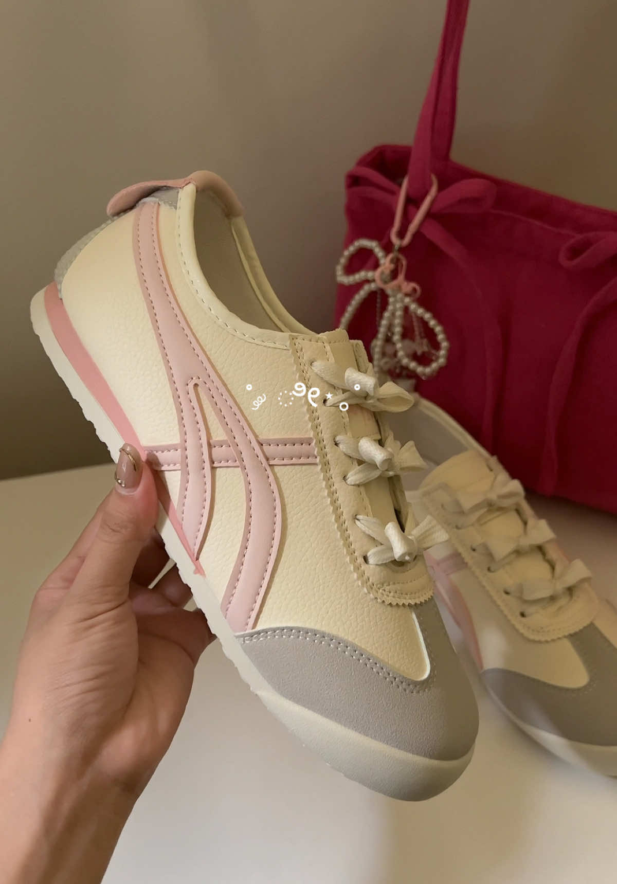 pretty shoes 🎀💞 #shoes #pinkshoes #sneakers #rubbershoes #lowcutshoes #shoesforwomen #shoestransition #shoestyle #shoeslover #shoesrecommendation #prettyshoes #coquetteaesthetic #OOTD #fashion #fyp #fypph #imjustagirl #girlythings #girly #pinklover #pinkaesthetic #giftideas #forher #paydaysale #pov #sapatos #affordableshoes #pinksneakers #pinkrubbershoes #pink #khaki 