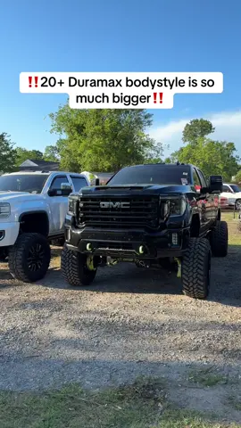 Just a comparison between 11-19 Duramax on 7-9” lift vs 2020+ Duramax on 7-9” lift. 