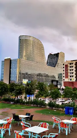 #gulberggreenislamabad #gulbergmallandsignatureliving #beautiful #islamabad #rainyday 