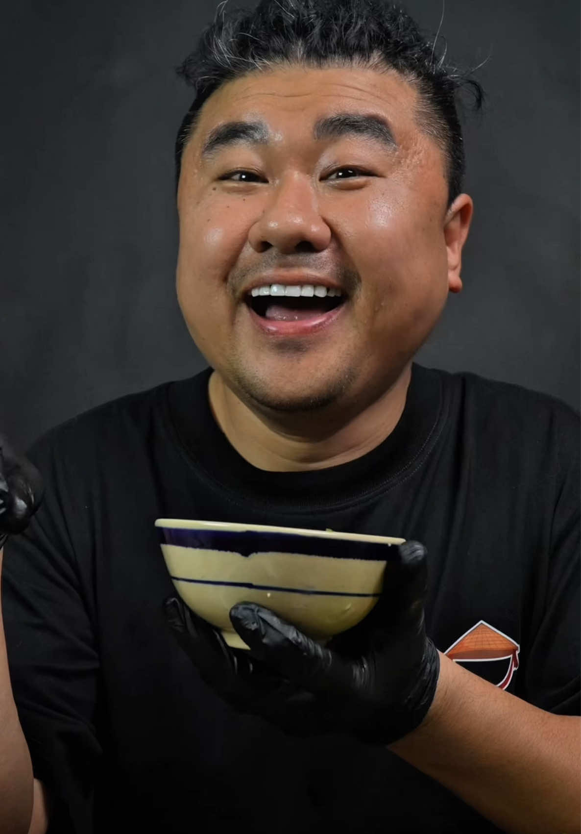 Ai Bánh mì hấp đê.