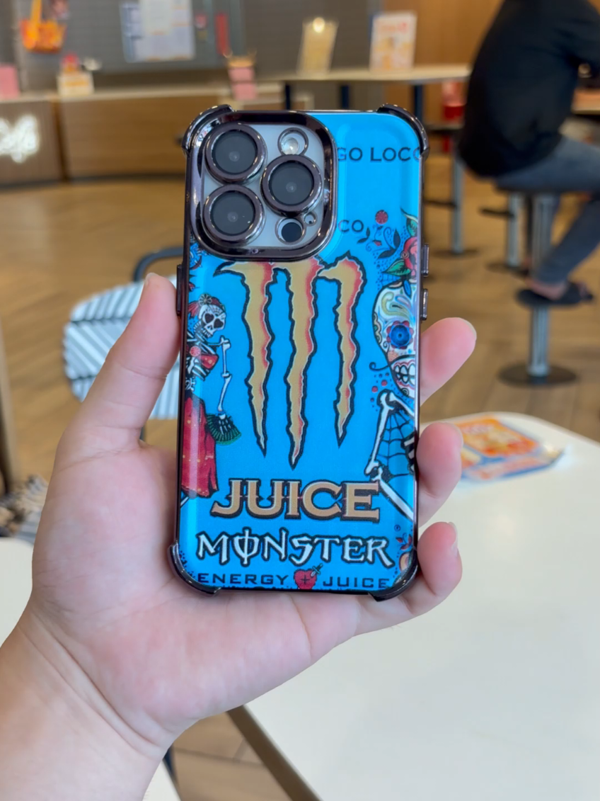 Every time I pick up my phone,that little detail just makes me smile #fypfypfyp   #phonecase  #iphonecase  #iphone16 #monsterhigh #Dealsforyoudays #monster 