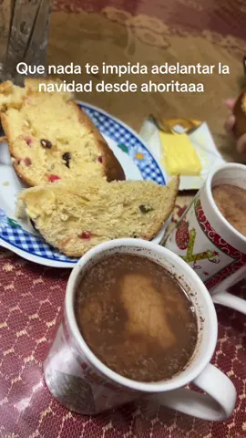 Antojo de panetonnnn jojo #navidad #fyp #chocolatada #contenido 