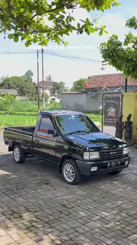 Bismilahirrohimanirrohim  Dijual Isuzu Panther Pickup 2.5 Direct Diesel Turbo th 2008  Kondisi Bagus Orijinal  Plat AB bantul , Pajak ON Baru bulan 6 kemarin , Kir Hidup  Kondisi Unit  - Body Kaleng orijinal cat . Ada spet dikit di kap mesin sama lantai bak , lainnya ORI  - body ndak kropos, lantai utuh  - Bak Asli Bawaan Isuzu, lantai utuh  - Mesin bagus ndak ngobos , tarikan enteng dan irit  - AC dingin Pake jaket kalo sekrang 🤭 - Power Stering normal  - Kaki kaki nyaman , Ban udah velg racing R15  - Interior rajin bersih  - Chasis utuh tidak ada las dan keropos  - kelengkaoan BPKB STNK surat kir ,Barcode ready semua  Momggo yang berminat  Open harga 89 jt nego  Lokasi Jakal Km 17.5 Sleman Yogyakarta  Wa dan telp di bio yaa  Matursuwun 👋🫰