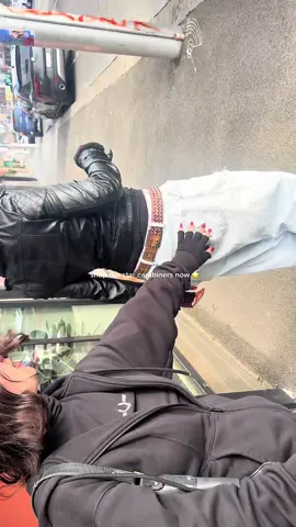 they are so cutie u need one ⭐️ #starcarabiner #Sustainability #sustainablefashion 