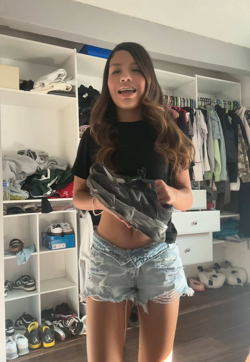 why am I always hecka bloated when I make these 😭 theses fits are lwk bunz but idk what else to think of , but what shoe next chat #fyp #viral #trend #content #natistyless_ #blowthisup #xyzbca #parati #fy #outfitinspo #inspo #fyppppppppppppppppppppppp #shoe #foryoupage #foryou 
