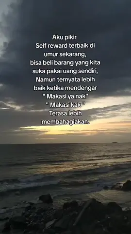 ku kira bahagia kita disaat dewasa,disaat kita membeli apa yang kita,tapi bahagia itu disaat kita bisa memenuhi kebutuhan orang tua #4upage #4u #beranda #fyp #selfreminder 