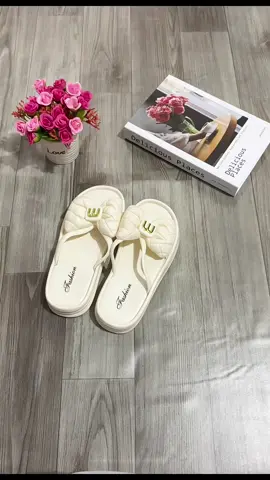 Dép lê nữ đế dày quai nơ đính chữ m xinh xắn. #xuhuong #tiktok #giay #giaydepxinh #depnuthoitrang 
