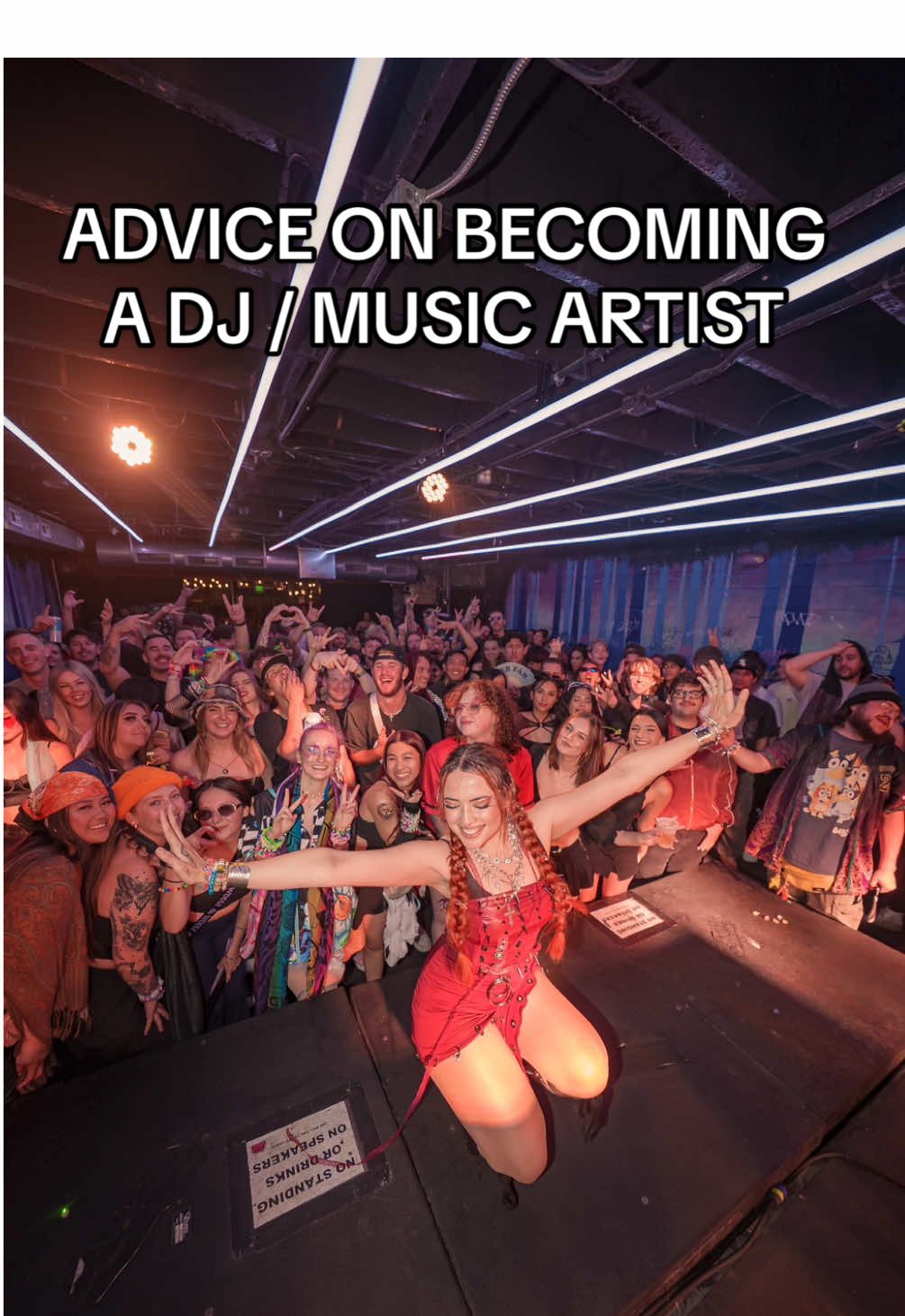 If ur seeing this - it’s a sign 🥹🩶 NEVER GIVE UP!!!!!! Lmk if you guys want more advice like this. #dj #edm #motivation #bellarenee 