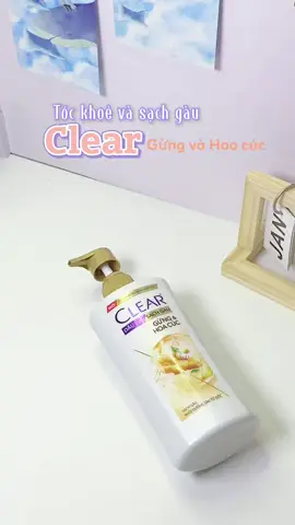 Da đầu nhiều gàu nên thử ẻm nha #minthichreview #xuhuong #review #clear #cleargunghoacuc #daugoithaoduoc #daugoithiennhien #hoptaccungunilever 