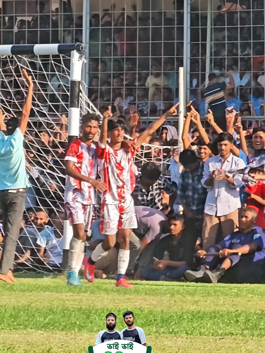 একটি গোল হাজারো দর্শকের মন জুড়ে নিলো অস্থির সজিব ⚽❤️ #foryou #foryoupage #viraltiktok #football #আলহামদুলিল্লাহ 