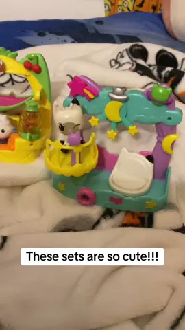 I love these Gabby’s dollhouse sets sm!!!  #gabbysdollhouse #gabbysdollhousetoys #gabbydollhousecakeyxcatrat #cakeygabbysdollhouse #pandygabbydollhouse #gabbysdollhouseparty #pandy #cakey 