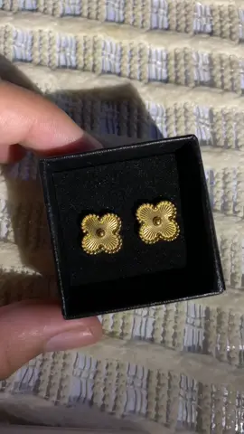 24k Gold Plated Four-Leaf Clover Earrings. #fashionableearings #cloverleaf☘️ #newcollection #earrings 