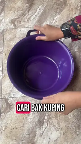 Bak kuping kuat, ringan, dan gampang dibawa! Ada pegangan kanan-kiri, nggak bikin pegal. Cocok buat nyuci, tampung air, atau rendaman. #BakKuping #BaskomPlastik #BakSerbaguna #BakMurah #PerabotRumah #BakDapur #BakCuci