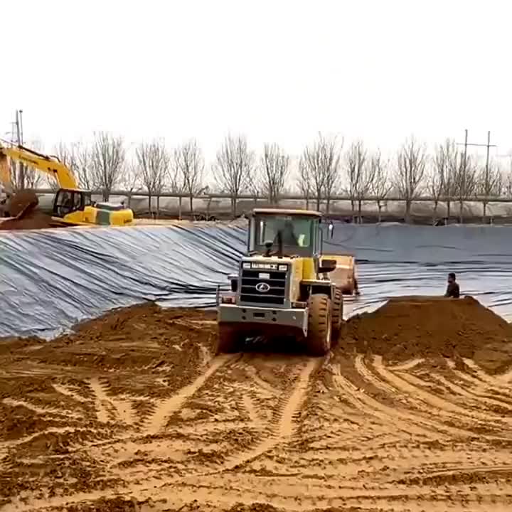 Thickness 350 Microns Black HDPE Fish Pool Pond Liner Membrane Gardens Pools Landscaping Geomembrane impermeable membrane reservoir / lotus pool / pond impermeable membrane waterproofing membrane aquaculture ponds dedicated 