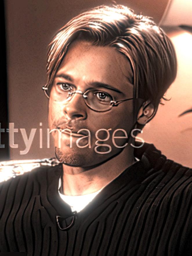 real poster boy>>#bradpitt #tylerdurden #fightclub #edit #leonardodicaprio #for #edits #se7en #meetjoeblack #onceuponatimeinhollywood #f1 