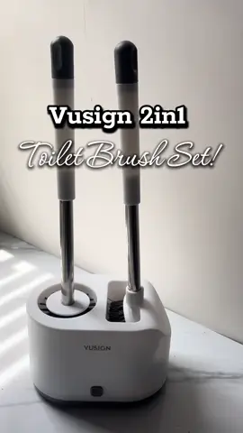 Upgrade your bathroom cleaning with the Deli Vusign 2in1 Toilet Brush Set! 🧼✨ Durable, hygienic, and space-saving—it's a must-have! Get yours now! 🛒👇🏻 #delivusign #2in1toiletbrush #cleaningmadeeasy #bathroomessentials #homefinds #fyp 