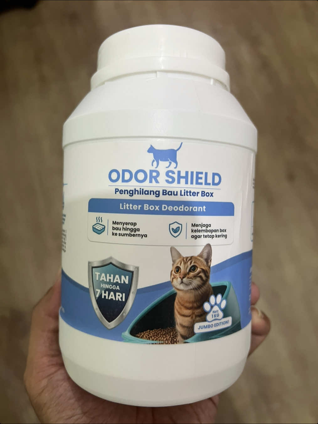 Waktunya ganti odor spray kalian ke odor shield dari Maggpro. selain bisa menyerap bau, odor shield ini bisa menjaga kelembapan agar pasir tetap kering ya.  #maggpro #protema #odorshield #litterbox #pasirkucing #anabulkesayangan #fyp 