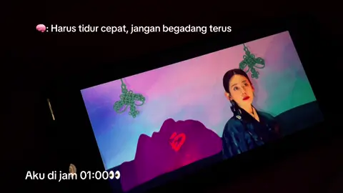 Jam tidur yg cukup berantakan🥰 #headoverheels #drakor #fyp 