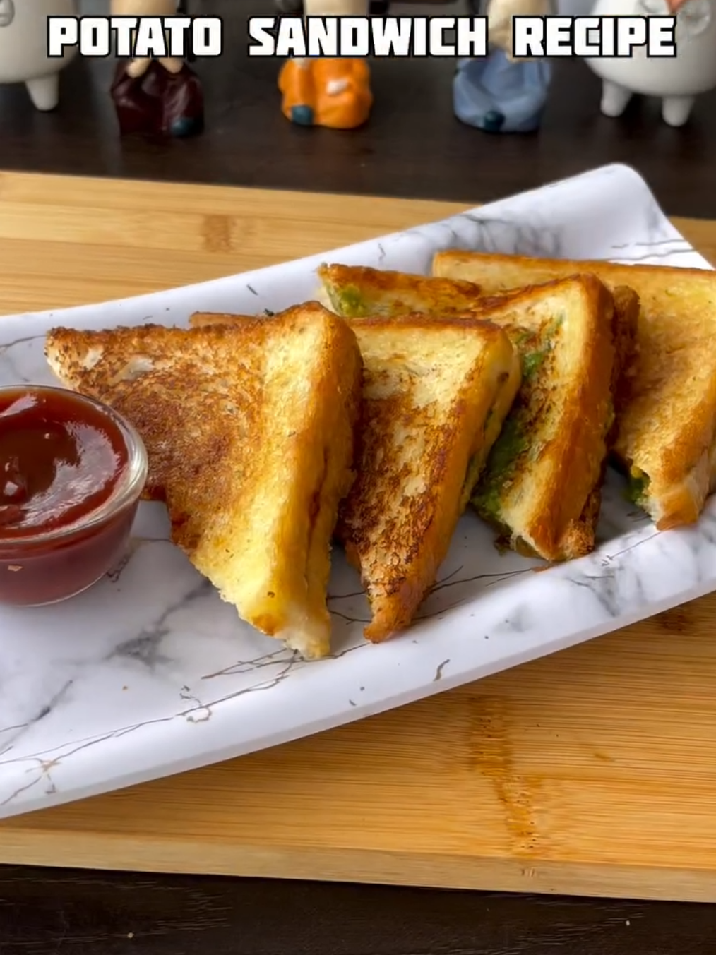 Crispy potato sandwich recipe 🥪😋 Follow for more recipe @ghar_ka_khana_vlog  #instagood #instagram #reels #snack #sandwich #sandwichrecipe #potato #potatosandwich #toast #bread #breadtoast #Recipe #food #cooking #trendingreels #viralreels #viral #explore #trending #explorepage #foodporn #Love #instafood #recipes #viral