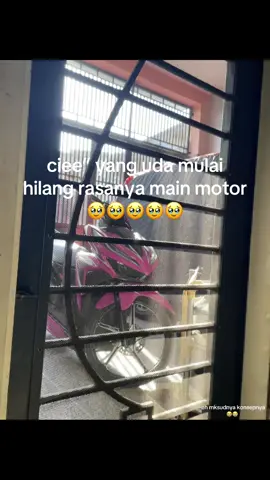 campur aduk😭