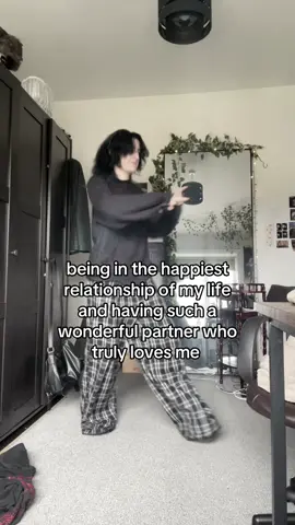 please enjoy me dancing, i have been practicing at work because i have nothing better to do when it’s not busy 