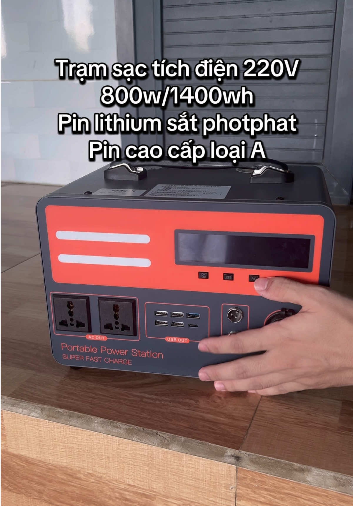 Trạm sạc tích điện 220V cao cấp tụ Nhật rubycon dung lượng pin 1400wh,pin loại A chu kì sạc xả vô địch trên thị trường trạm sạc #tramtichdien #tramsactichdien #matdien #camtrai #xuhuong 