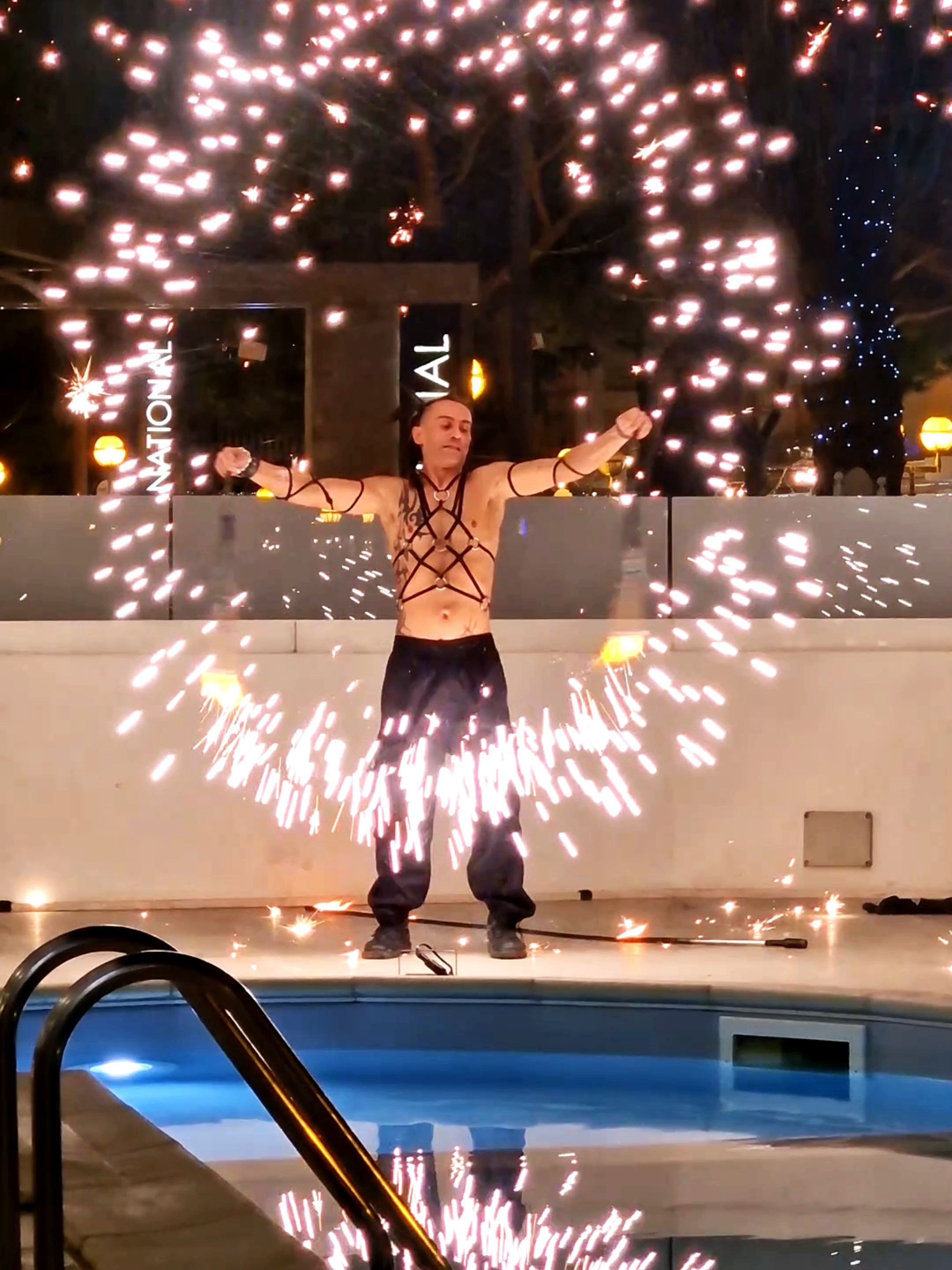 ASKA - Fire Show - Rimini 2025 #CircusVideo #circus #circo #fireshow #Aska