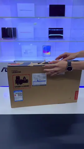 Quái vật hiệu năng - 1 Cỗ máy chiến binh Được mang tên Y7000 model 2025 Hãy cùng T&T Center chiêm ngưỡng vẻ đẹp của em ấy!! Cấu hình:  CPU: Core i7 - 14650HX  Ram: 16GB SSD: 512GB RTX: 5060 8GB Màn: 15.3 inch 2.5k 180hz #laptopttcenter #xuhuong #viralvideo #capcut 