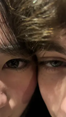 asiangirl💘whiteboy                                             外国人彼氏と一緒にやったの✨️ #eyetrend #fyp #国際カップル #おすすめ #日本とブラジルのカップル 