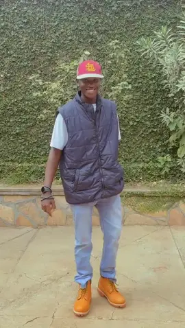 Jah got us, we don't have to be afraid of anything except fearing Only Him♻️🌍#hxzairu #vegga69 #badsparksy #relatable #explore #real #xybca #believe #uganda @Vėğġå👑 Wăÿťtş ♻️ @Putin ♻️ @zeppa 