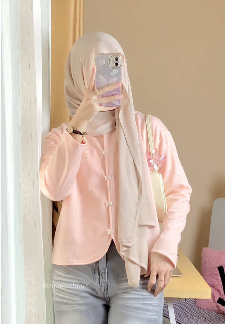 murahh tapi bagus banget😖💗 #OOTD #sweater #blouse #blousemurah #atasanwanita 