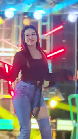 Muantappp👍@Selvibhotho #CapCut #fypシ゚ #tiktokviral #saund #karnaval 