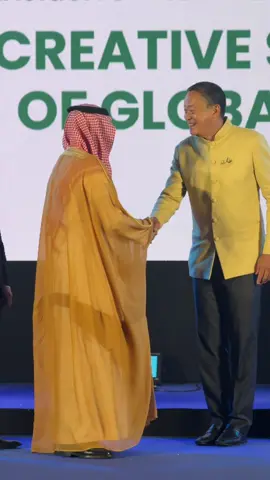 วันนี้ ไทยจำเป็นต้องเปิดตลาดใหม่ โดยเฉพาะในตะวันออกกลาง และทวีปแอฟริกา ที่มีประชากรมุสลิมจำนวนมาก และผมเชื่อว่า ‘อาหารฮาลาล’ จะเป็นกลไกสำคัญในการขับเคลื่อนเศรษฐกิจไทยไปสู่อนาคตได้ครับ #เศรษฐาทวีสิน #ฮาลาล #อาหารไทย 