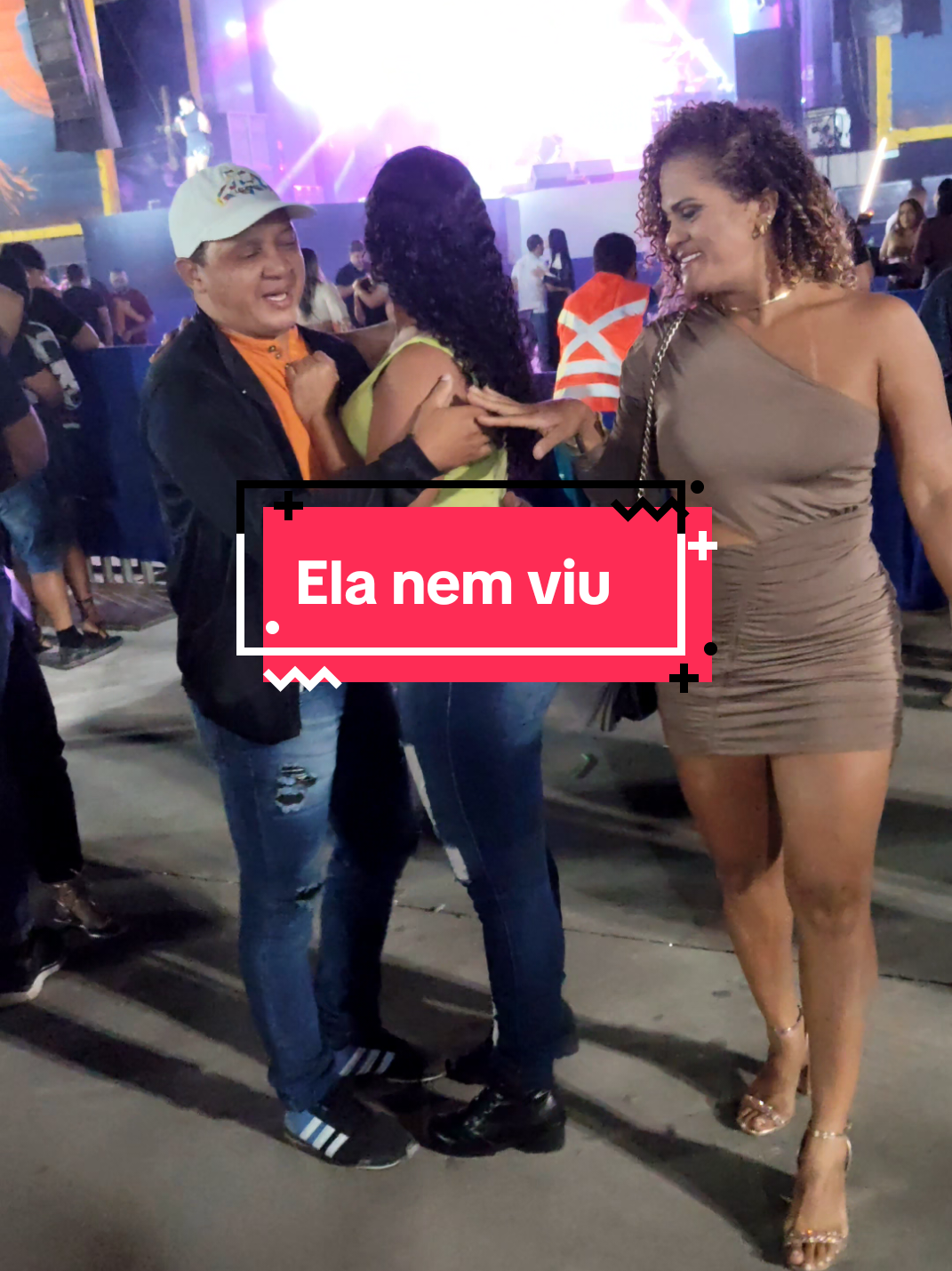 Ela nem viu #humor #viral #funny #funnytiktok #geraçãotik 