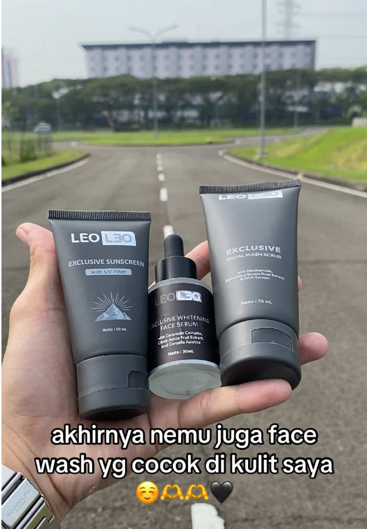 rekomendasi nih buat kalian juga > Facial Wash yg mengandung DNA Salmon > membantu meregenerasi sel kulit #leoleo #leoleoskincare #leoleoindonesia #skincare #dnasalmon #perawatanwajah 