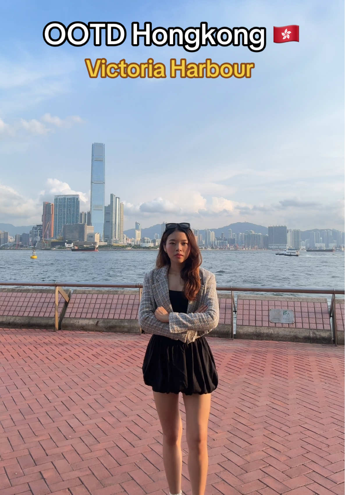 OOTD Hongkong 🇭🇰 #hongkong #outfit #เที่ยวฮ่องกง #outfitideas #komkameไลฟ์ 