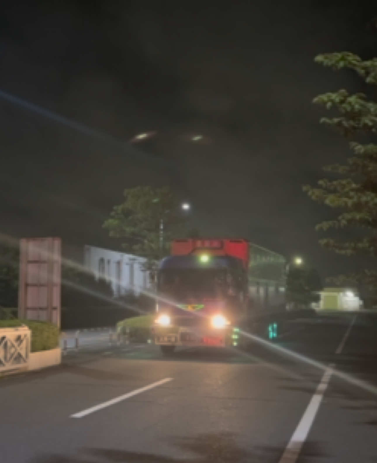 お久しぶりでした♪#ダブルマフラー #日野プロフィア #v8ダブルマフラー #V8サウンド #阿部商事#不動丸急行 #日野自動車v型8気筒エンジン #高崎卸売市場#日野自動車 #V8 #おすすめ乗りたい 