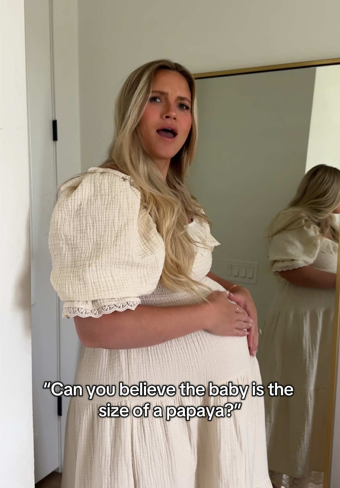 Don’t ever say this to your pregnant wife lol #pregnancyhumor #pregnant #husbandandwife #MomsofTikTok #momlife #coupleshumor #foryoupage #fyp #viral 