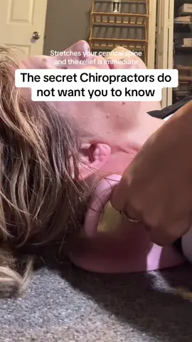 The relief is immediate with the neck stretcher, and it gets used daily!!  Plus that himp in the back of my neck has reduced significantly #techneck #neckstretcher #neckpainrelief #chiropractor 