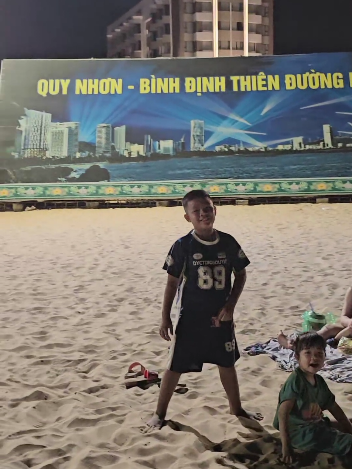 Biển Quy Nhơn vào đêm #tiktoklive #livehighlights #dulichvietnam #cuongsantafe 