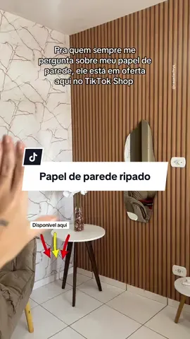 Minha melhor aquisição, papel de parede ajuda muito na decoração da casa, sem quebra quebra! Fica perfeito. #tiktokshop #donadecasa #papeldelarede #decoracaodecasa 