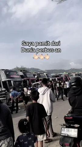 Lanjutkan lah hobi kalian sampai kalian mempunyai po bus masing masing🥹🥹 Saya pamit Wassalamu’alaikum warahmatullaahi wabarakaatuh🙏🏻 #xybca#harusfyp#busmillahfyp#foryou#busmania#pariwisata#fypp 