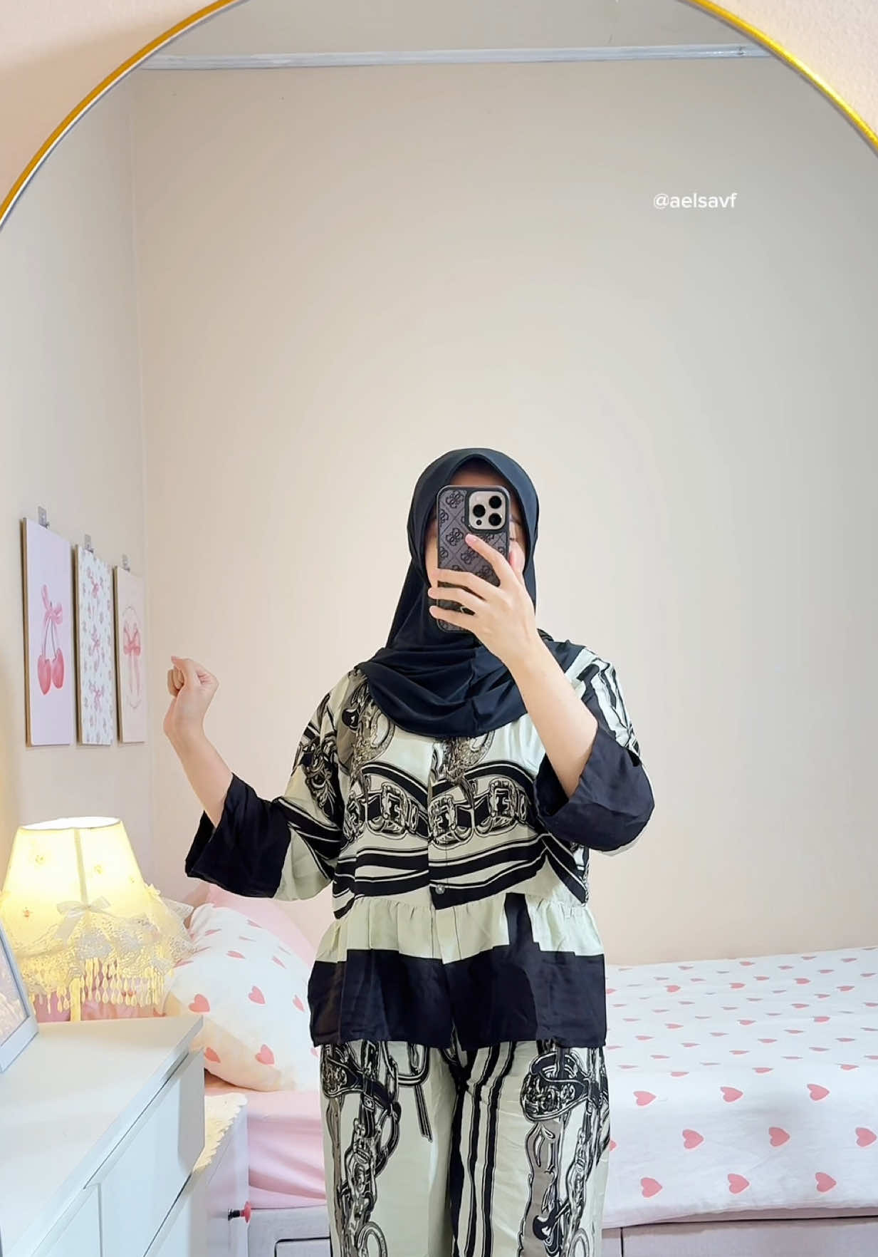 Oneset cantik bahannya adem & lembut. Cocok buat sehari2 😍🥰 #onesetadem #oneset #onesetcantik #bajutidurwanita 