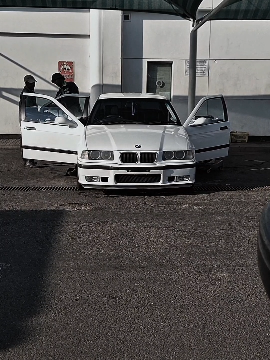 Il come to your house if you don't Repost this vid😂 #bmw #e36 #fyp #e36tok 