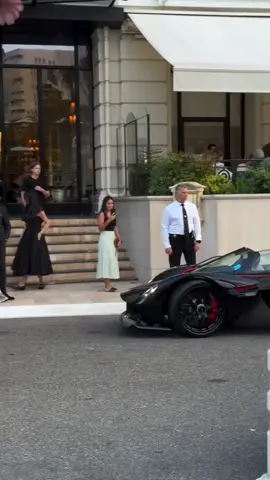Which millionaire's vibe do like more? #billionairelifestyle #monaco #billionaire #oldmoney 